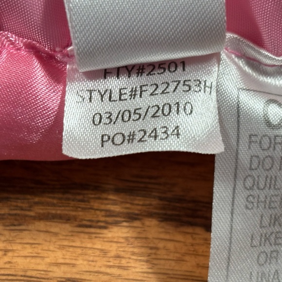 CARTERS Child of Mine Pink Baby Lovey Bear Mommy's Sweetheart Satin 2010 Rattle - Picture 7 of 7